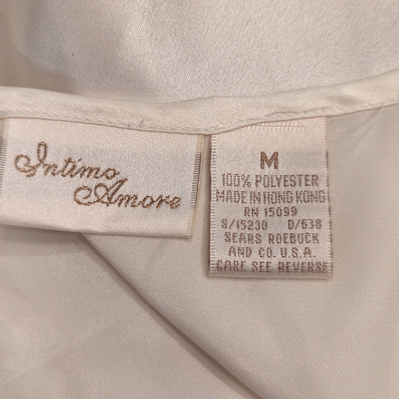 Vintage Intimo Amore short nightgown / slip dress size medium - Picture 8 of 8